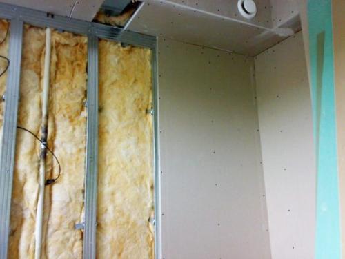 Монтаж гипсокартона на стену без профиля. Преимущества монтажа гипсокартона без профиля