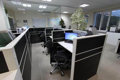 Светильник армстронг светодиодный характеристики.  Светодиодные светильники для потолков типа Армстронг: внешний вид, предназначение, форматы и размеры