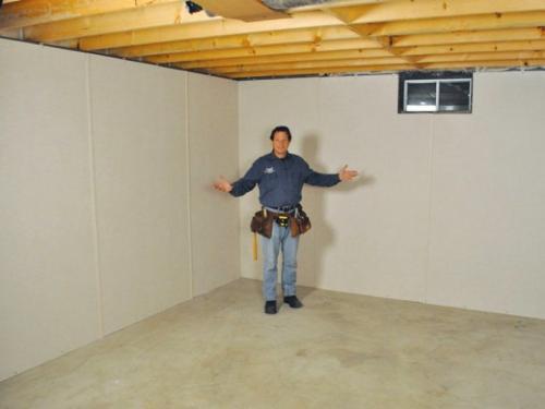 Монтаж панелей ПВХ на потолок на деревянных рейках. Установка ПВХ панелей почему это выгодно