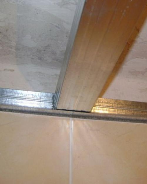 Каркас подвесного потолка с одноуровневыми.. Облицовка и отделка потолка гипсокартоном (с видео) 02 Каркас подвесного потолка с одноуровневыми.. Облицовка и отделка потолка гипсокартоном (с видео) 02