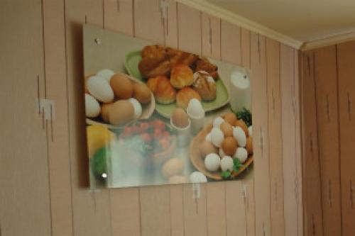 Оргстекло установка. Как прикрепить оргстекло к стене?