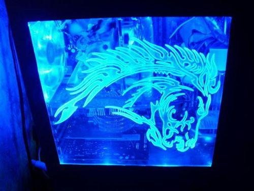 Как сделать светящуюся надпись на оргстекле. Гравировка на оргстекле: описание процесса