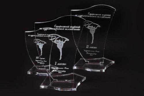 Как сделать светящуюся надпись на оргстекле. Гравировка на оргстекле: описание процесса