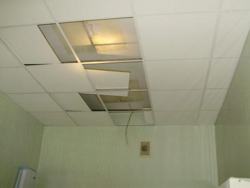 Демонтаж потолка Армстронг. Сколько будет стоить демонтаж потолков Армстронг?