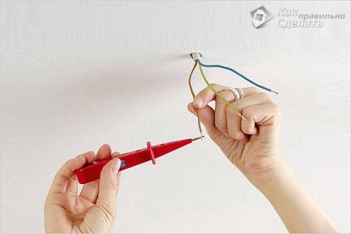 Как крепить люстру к потолку. Как повесить люстру на крюк? 20