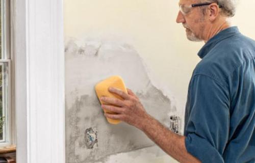 Отделка стен гипсокартоном без каркаса и профиля. Суть метода: его достоинства и недостатки 03