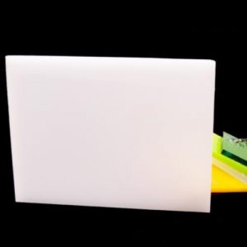 Как сделать светящуюся надпись на оргстекле. Монтаж уличных вывесок из оргстекла