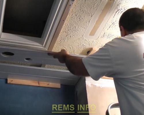 Устройство реечных потолков из панелей ПВХ. Простой способ монтажа реечного потолка из ПВХ 06 Устройство реечных потолков из панелей ПВХ. Простой способ монтажа реечного потолка из ПВХ 06