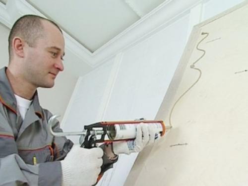 Монтаж потолочных панелей ПВХ своими руками. Выбор и отличие от стеновых 20 Монтаж потолочных панелей ПВХ своими руками. Выбор и отличие от стеновых 20