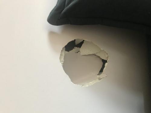 Стены из гкл без опоры на пол. Как сделать стену из гипсокартона: последовательность выполнения работ