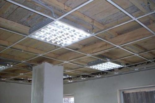 Потолок Армстронг в квартире — виды и типы конструкций 08 Потолок Армстронг в квартире — виды и типы конструкций 08