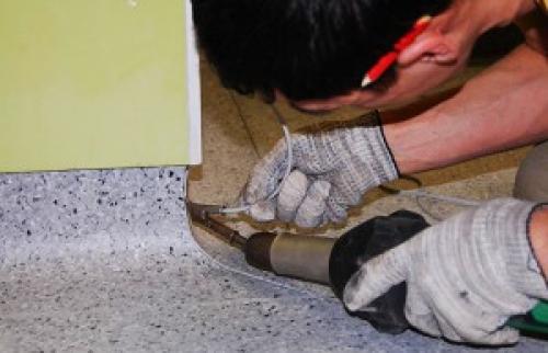 Монтаж линолеума расценка. Цены на монтаж линолеума