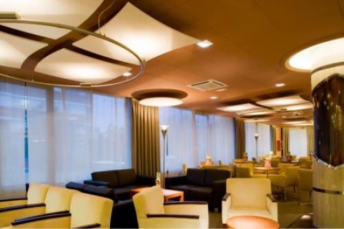 Потолки Армстронг вред. Типы подвесных потолков «Армстронг»