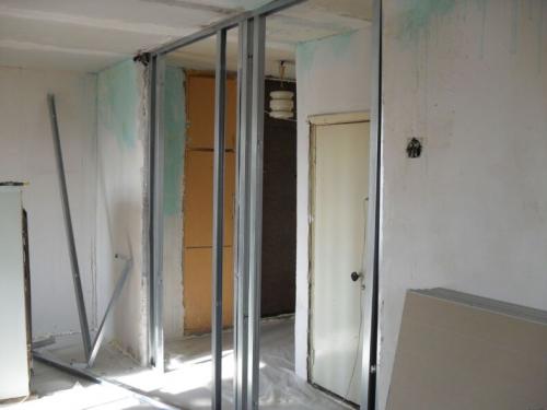 Красивые перегородки из гипсокартона своими руками. Перегородка из гипсокартона своими руками поэтапно: инструкция, схемы, размеры, монтаж, материалы, инструменты, фото