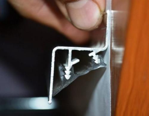 Парящий профиль для натяжного потолка. Виды профиля для возведения конструкции