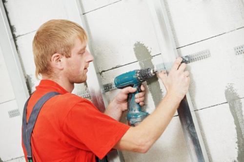 Какое расстояние должно быть между подвесами на потолке. Общие рекомендации по установке каркаса и обшивке 16 Какое расстояние должно быть между подвесами на потолке. Общие рекомендации по установке каркаса и обшивке 16