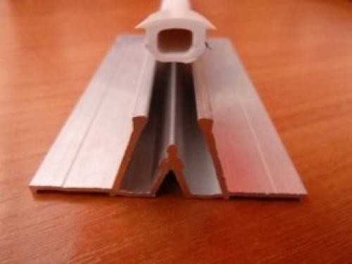 Советы по креплению багета для натяжных потолков. Подготовка инструментов и материалов 21