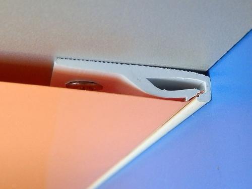 Профиль для натяжного потолка. Способ крепления к поверхности