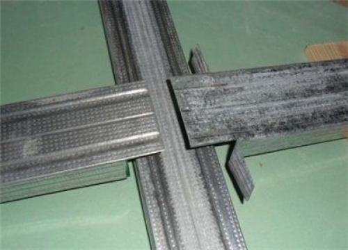 Как выполняется крепление профиля между собой. Устройство металлического каркаса для перегородок 15