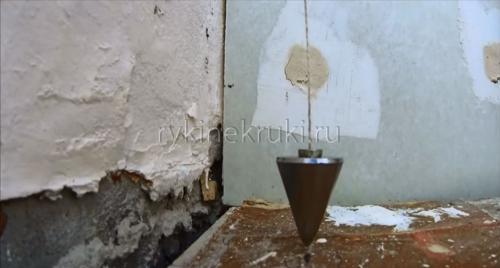 Направляющий профиль на стену. Уро.  Как крепить профиль для гипсокартона к стене (каркас)