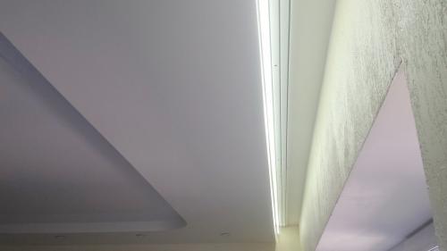 Профиль пвх для натяжных потолков. Что собой представляют багеты для натяжных потолков? 03