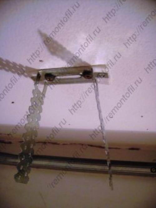 Чем крепить подвесы к потолку. Крепление гипсокартона. Прямой подвес. Ошибки монтажа